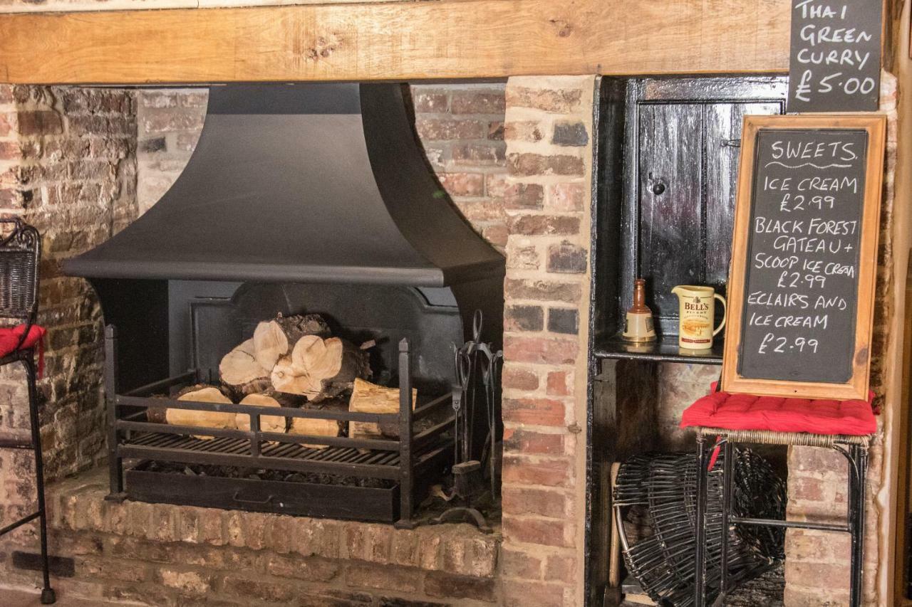 The Saracens Head The Conkera Apartment Chapel Saint Leonards Luaran gambar